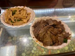-金杨拉面王小吃面馆·牛三宝面·红烧牛肉粉