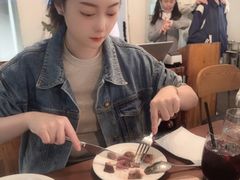 -羽深肉铺 Steak & Wine