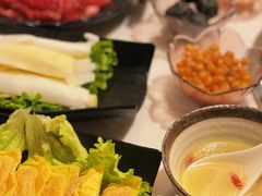 -汤宴·参须肚包鸡(南京路店)