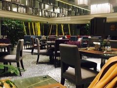 餐厅-上海滴水湖皇冠假日酒店