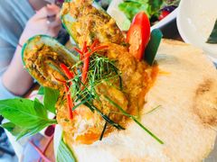 椰奶鸡肉汤-Chom Cafe and Restaurant