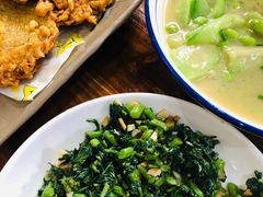 -芦茨金富饭庄·25年老字号·专做稻草鸡