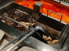 -海底捞火锅鲜切牛肉主题店(长寿路店)