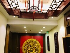 -梅龙镇酒家(南京西路总店)
