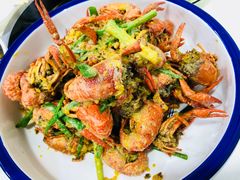 -虾弄弄海派小龙虾·牛羊蝎子火锅