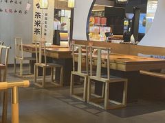 -呷哺呷哺(松北万象汇店)