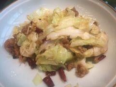 干锅手撕包菜-辛香汇(飞洲店)