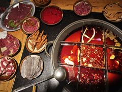 -赵美丽·重庆社区火锅·直营店(火车东站·中豪国际店)