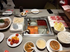 -海底捞火锅(杭州萧山宝龙广场店)