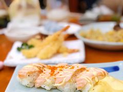 碳烤三文鱼寿司-银子铁板烧料理自助餐(人民广场店)