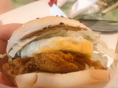 -麦当劳(世界城广场店)