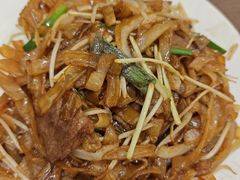 干炒牛河-长禧家·珑厨(东山口店)