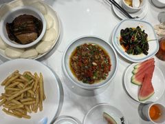 -饭橘汉江码头·乡野土菜馆(静安路店)