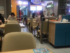 大堂-灵芝妹子海鲜米线(凯德和平广场店)
