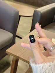 -UMl Nail 尤米美甲美睫半永久