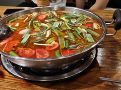 -亮欢寨酸汤鱼(沙冲路店)