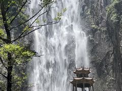 -刘伯温故里景区百丈漈