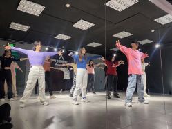 -TOMBOY爵士舞韩舞舞社