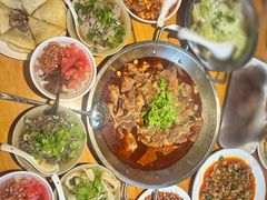 -大众跷脚牛肉馆·非遗传承单位(峨眉山店)