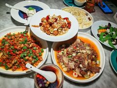 -雀蓝川菜(奥体广场店)