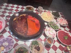 -赵美丽重庆火锅(西安直营总店)