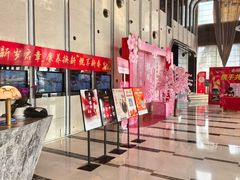 -裕龙汤泉