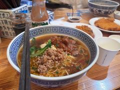 -沪西老弄堂面馆(定西路店)