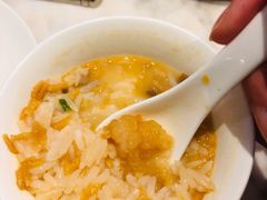 龙虾泡饭-香港百合居(LCM置汇旭辉广场店)
