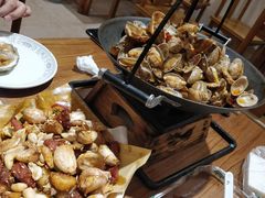 -东来菜馆•手抓海鲜家常菜•海鲜锅贴(鸽子窝店)