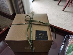 -上海西郊公寓酒店-地下停车场