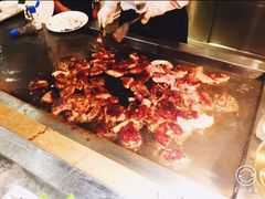 -荣誉国际酒店-云顶旋转餐厅