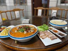 -四方小吃·白族庭院餐厅