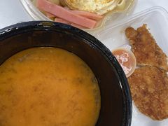 鲜茄吉列鸡扒通心粉-多多茶餐厅(松风路店)