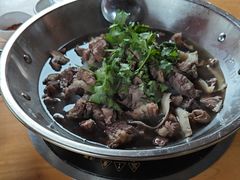 -大众跷脚牛肉馆·非遗传承单位(峨眉山店)