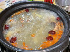 -濠轩阁特色生蚝火锅(水湾路店)