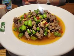 -新白鹿餐厅(银泰西湖文化广场店)