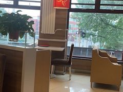-嘉和一品粥(政府街店)