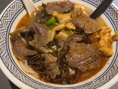 -粉吖吖·邵阳米粉(体育西路店)