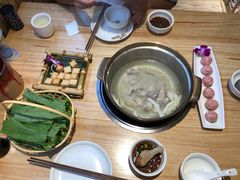 -椰夫人·养生椰子鸡(黄埔时代城店)
