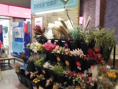 -盒马X会员店(王府井奥莱UP TOWN店)