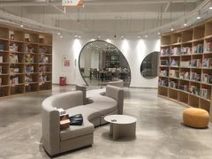 -广州市白云区图书馆