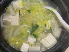 -闫家驴肉老店(华电一校店)