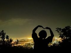 -鬼笑石后山停车场