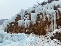 -大平台龙居瀑布旅游区