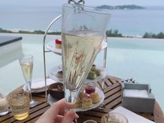 -瑰丽酒店·海吧·天际下午茶·现场DJ·天台酒吧