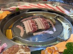 -哈哈碳都·牛肋条无限自助烤肉(台江万达店)