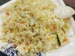 -扒虾小妹儿麻辣海鲜(宏图街店)