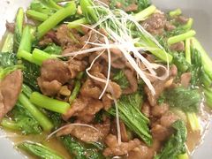 -黄桷树曹家私房菜(江与城店)
