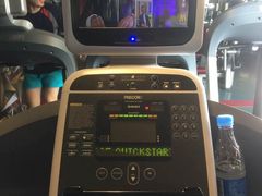 器械区-力美健健身俱乐部(金碧店)