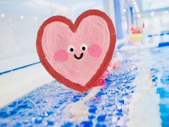 -戊辰亲子游泳俱乐部